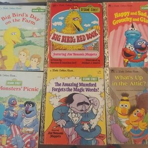 Sesame Street Big Bird's Red Book - Yellow Kids Board Book